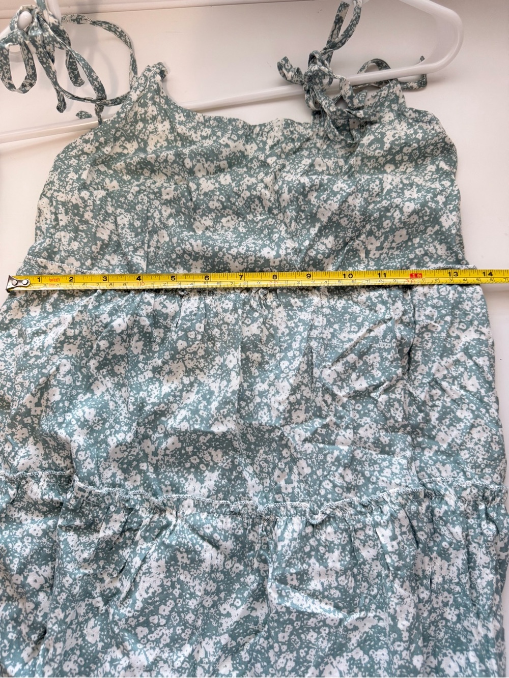 Ditsy Floral Tiered Sundress in Sage Green - Size small - NWOT - Picture 6 of 8
